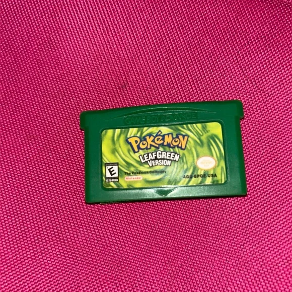 GameBoy Advance Pokémon Leaf Green Version